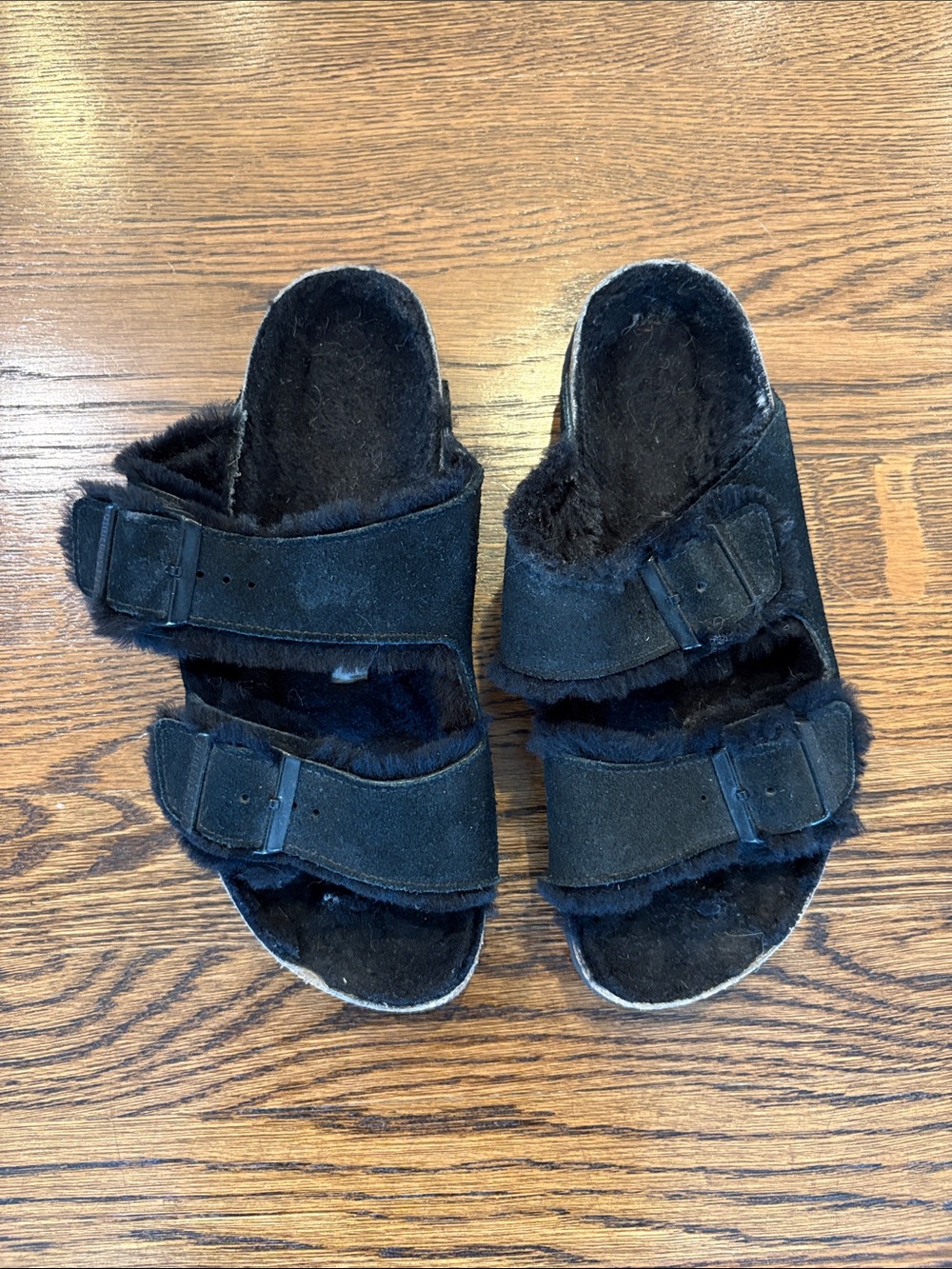 Birkenstock Arizona Black Fuzzy Double-Buckle Slide Sandals, 39 (8.5), slippers